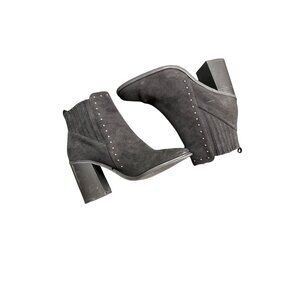 Forever 21 Women's Black Faux Suede Ankle Boots Square Toe Size 6.5